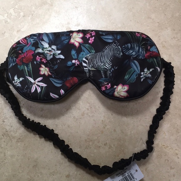 J.Crew Mask & Scrunchie Set. NWT - Picture 3 of 5